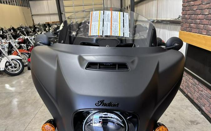 2025 Indian Motorcycle® Chieftain® Dark Horse® w/PowerBand Audio Black Smoke