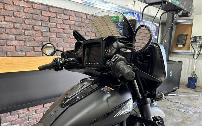 2025 Indian Motorcycle® Chieftain® Dark Horse® w/PowerBand Audio Black Smoke