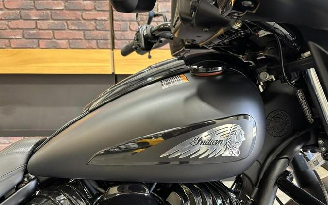 2025 Indian Motorcycle® Chieftain® Dark Horse® w/PowerBand Audio Black Smoke