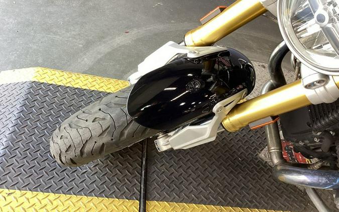 2021 BMW R nineT Black Storm Metallic