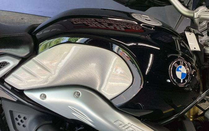 2021 BMW R nineT Black Storm Metallic