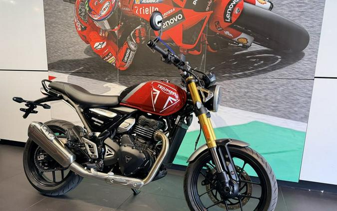 2025 Triumph Speed 400 Carnival Red Storm Grey