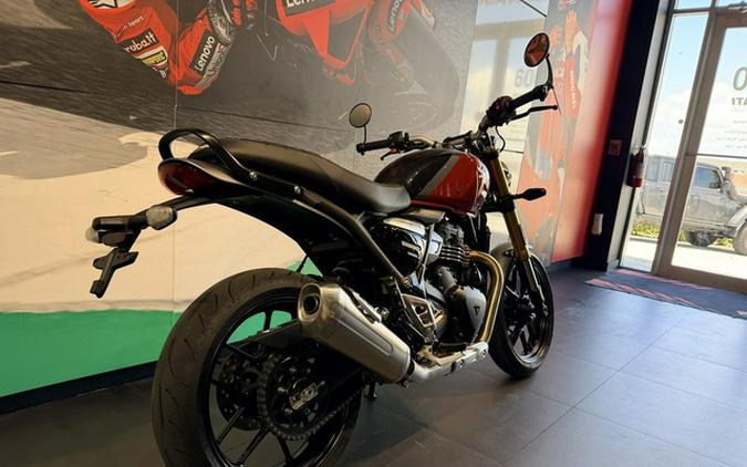 2025 Triumph Speed 400 Carnival Red Storm Grey