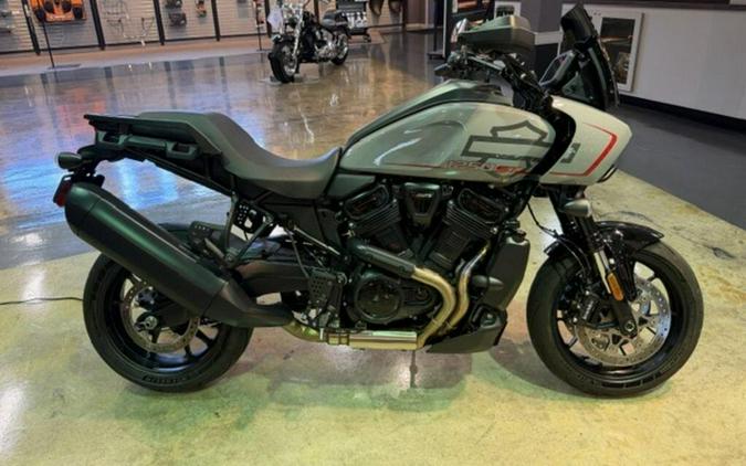 RA1250ST 2026 Pan America® 1250 ST
