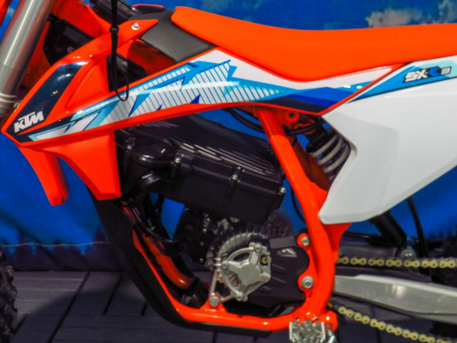 2024 KTM SX-E 3