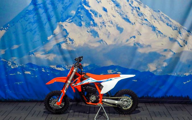 2024 KTM SX-E 3