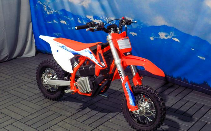 2024 KTM SX-E 3