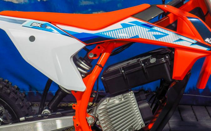 2024 KTM SX-E 3