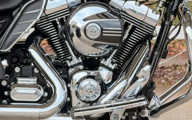 2016 Harley-Davidson FLRT - Freewheeler