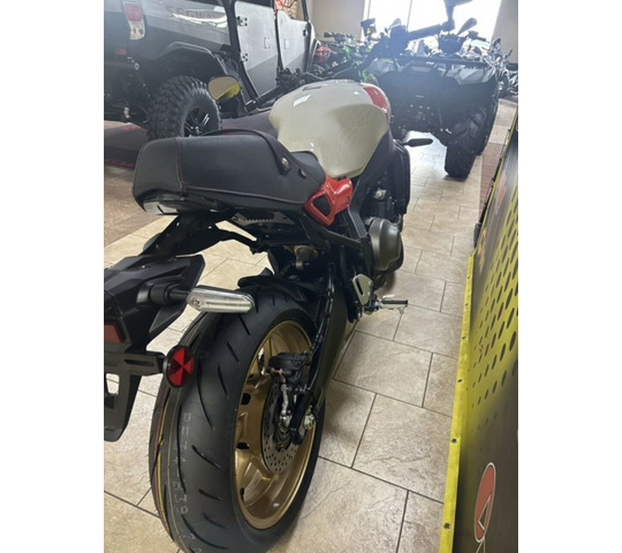 2026 Yamaha XSR 900