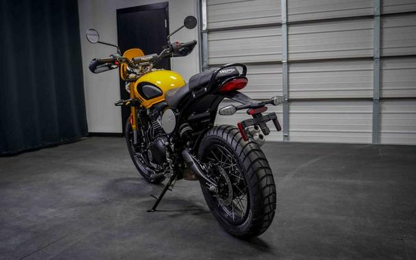 2026 Triumph Scrambler 400 XC Racing Yellow