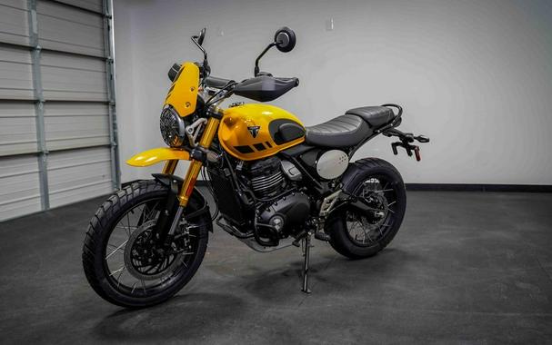 2026 Triumph Scrambler 400 XC Racing Yellow