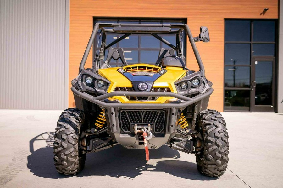 2014 Can-Am® Commander™ XT-P 1000