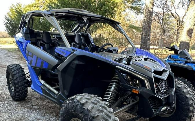 2024 Can-Am® Maverick X3 X rs Turbo RR Dazzling Blue & Carbon Black