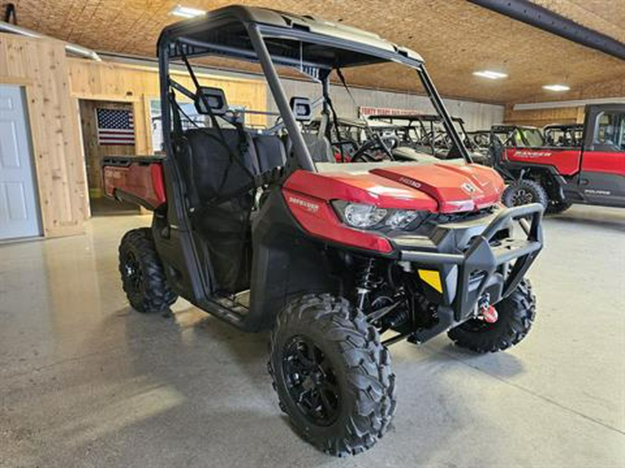 2024 Can-Am Defender XT HD10