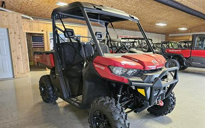 2024 Can-Am Defender XT HD10