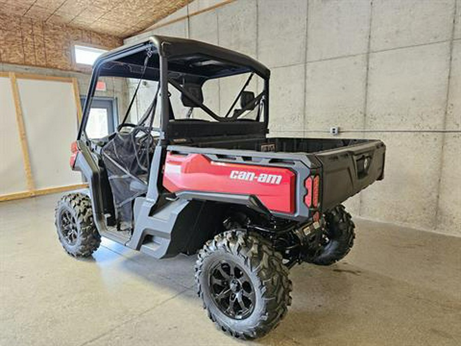 2024 Can-Am Defender XT HD10