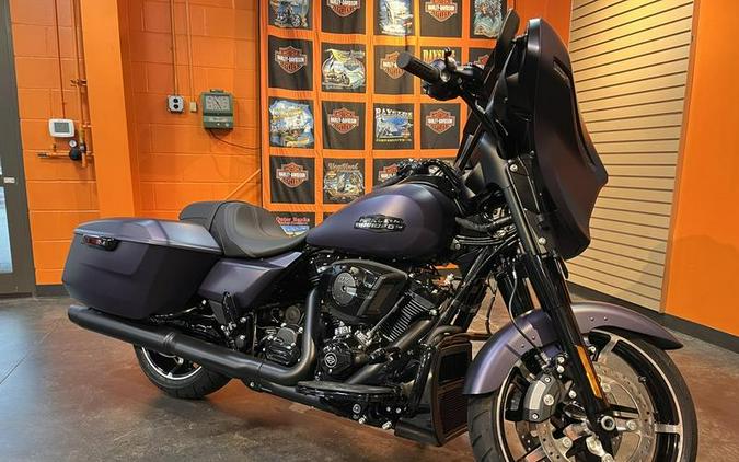 2025 Harley-Davidson® FLHX - Street Glide®