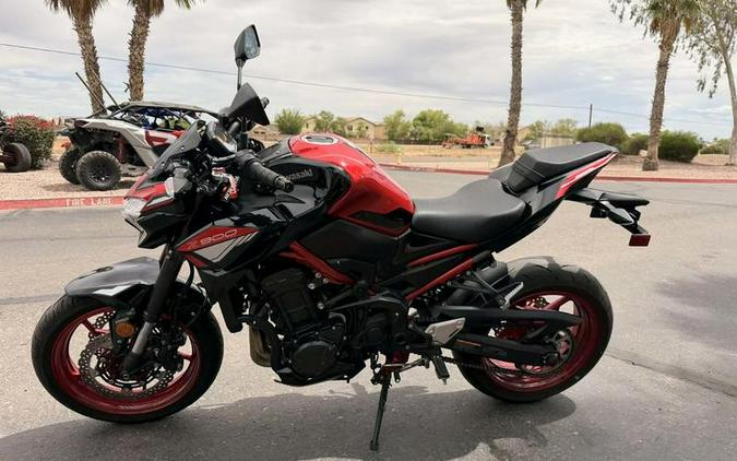 2024 Kawasaki Z900 ABS Candy Persimmon Red/Ebony