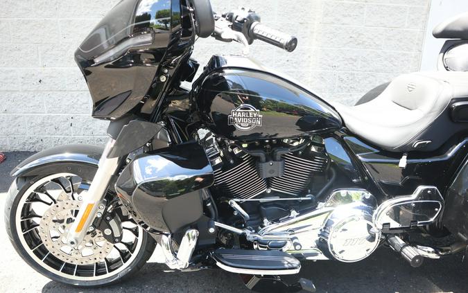 2026 Harley-Davidson® Street Glide 3 Limited FLHLT