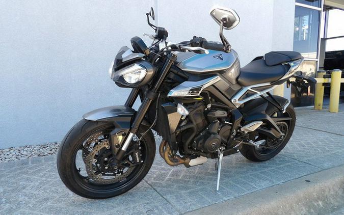 2024 Triumph Street Triple 765 R Silver Ice