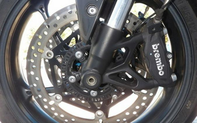 2024 Triumph Street Triple 765 R Silver Ice