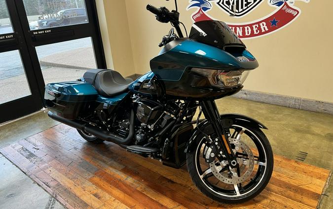 New 2026 Harley-Davidson Road Glide Grand American Touring Motorcycle For Sale Near Memphis, TN