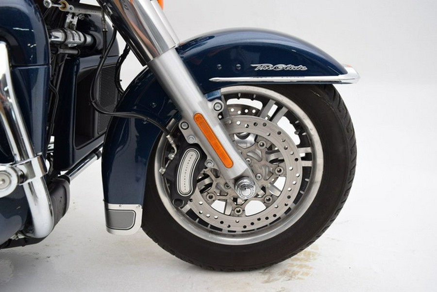 2016 Harley-Davidson Trike FLHTCUTG - Tri Glide Ultra