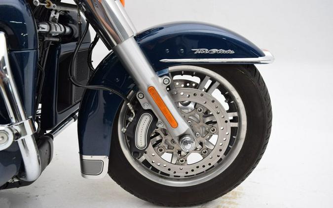 2016 Harley-Davidson Trike FLHTCUTG - Tri Glide Ultra