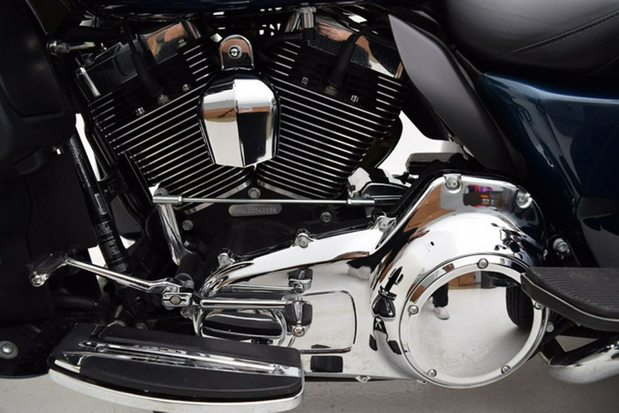 2016 Harley-Davidson Trike FLHTCUTG - Tri Glide Ultra