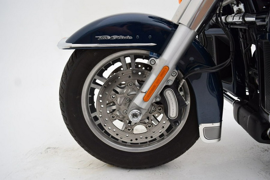 2016 Harley-Davidson Trike FLHTCUTG - Tri Glide Ultra