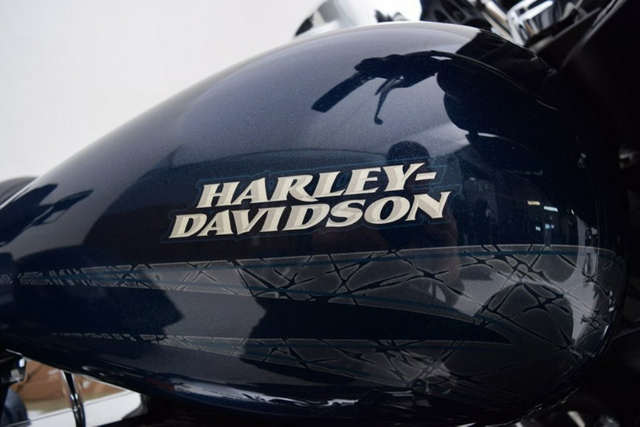 2016 Harley-Davidson Trike FLHTCUTG - Tri Glide Ultra