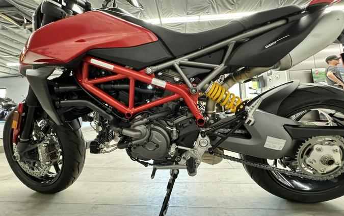 2023 Ducati Hypermotard 950 Ducati Red