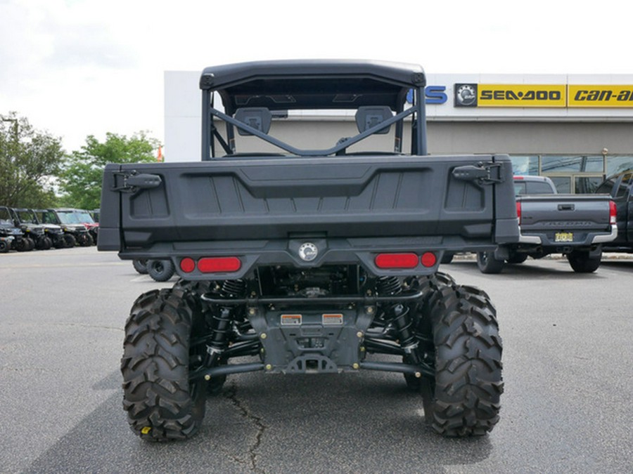 2024 Can-Am Defender 6X6 XT HD10