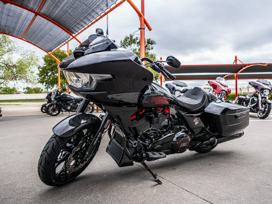 Custom Painted 2024 CVO Road Glide ST