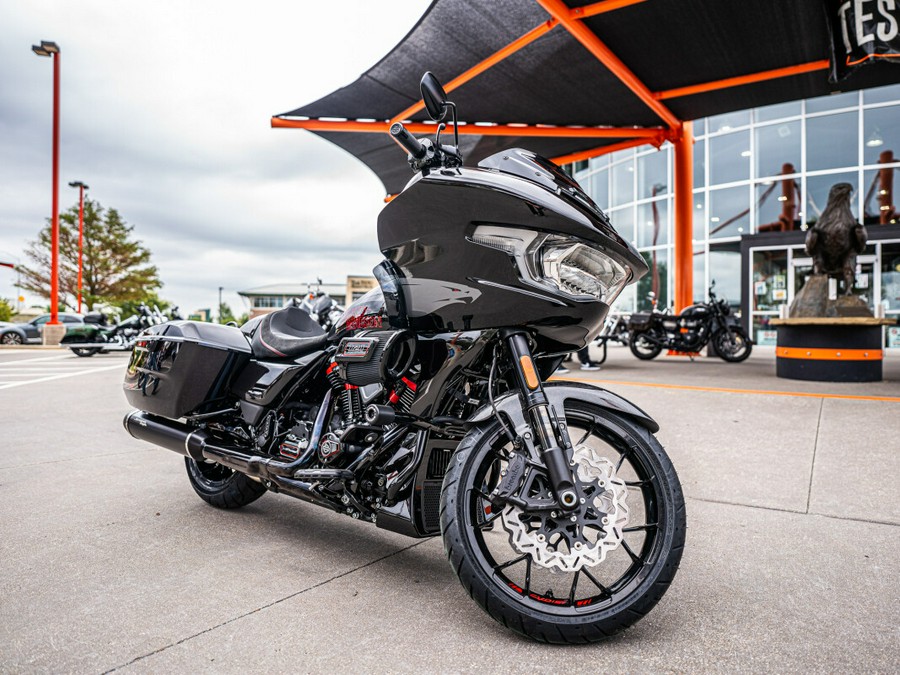 Custom Painted 2024 CVO Road Glide ST