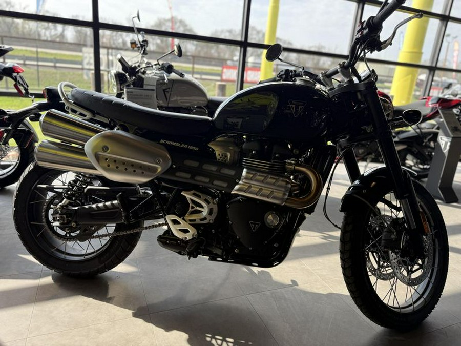 New 2025 Triumph Scrambler 1200 X
