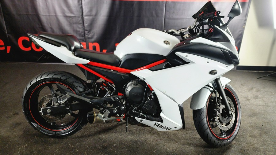 2013 YAMAHA FZ6R - F011668