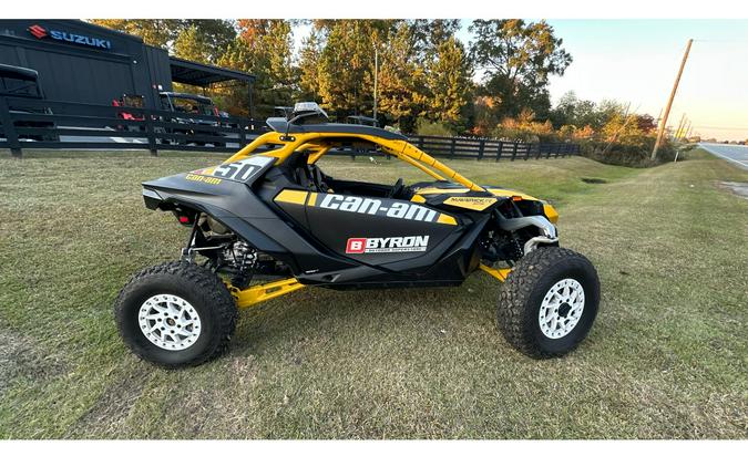 2024 Can-Am MAVERICK R XRS BLACK AND YELLOW