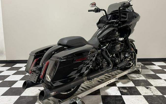 FLTRX 2025 Road Glide™