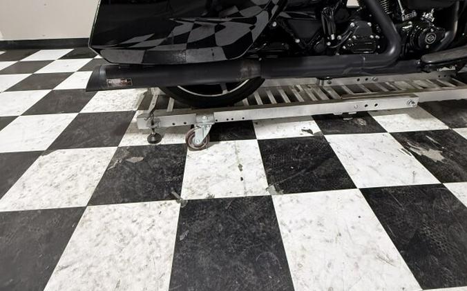 FLTRX 2025 Road Glide™