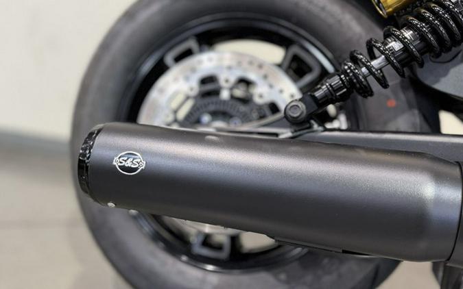 2026 Indian 101 Scout Black Crystal With Super Graphite