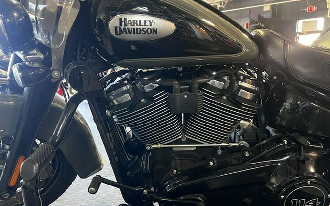 2021 Harley-Davidson FLHCS - Heritage Classic 114