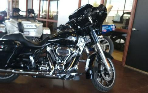 2021 Harley-Davidson FLHXS - Street Glide Special
