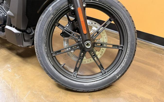 RH975 2026 Nightster®