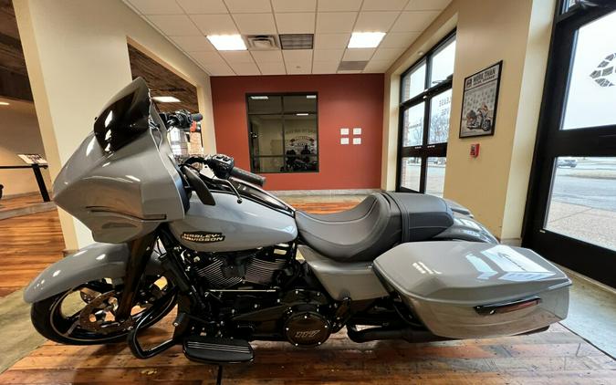 New 2026 Harley-Davidson Street Glide Grand American Touring Motorcycle For Sale Near Memphis, TN