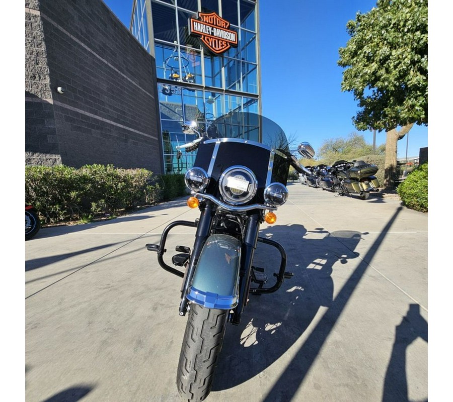 2020 Harley-Davidson® FLHCS - Heritage Classic 114