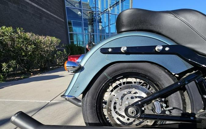 2020 Harley-Davidson® FLHCS - Heritage Classic 114