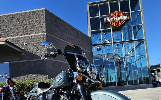 2020 Harley-Davidson® FLHCS - Heritage Classic 114