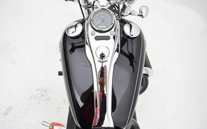 2014 Harley-Davidson FXDWG103